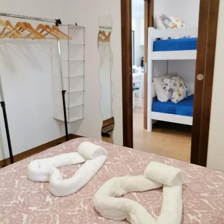 דירה A Casa Dos Avos