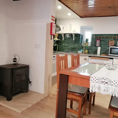 דירה A Casa Dos Avos